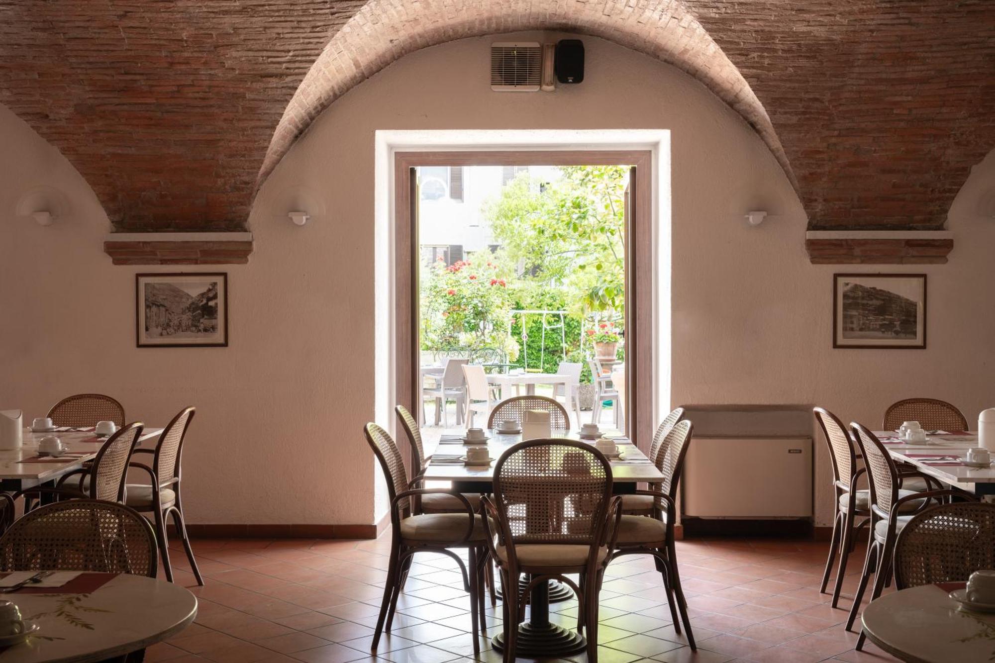 Hotel San Marco Губбио Экстерьер фото