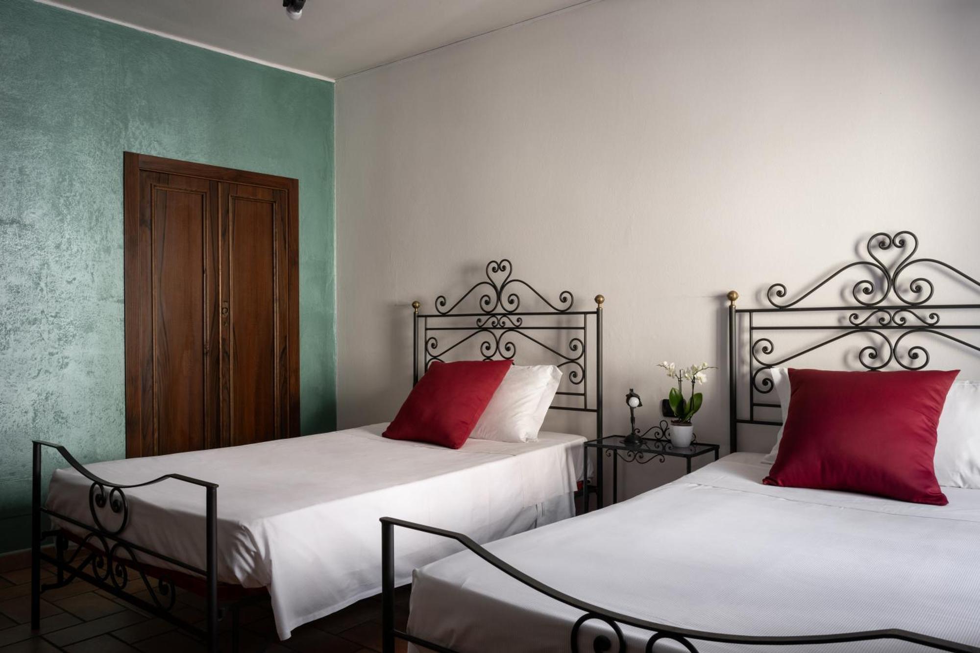 Hotel San Marco Губбио Экстерьер фото